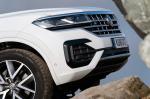 Volkswagen Touareg V6 TDI R-Line 2018 года (UK)